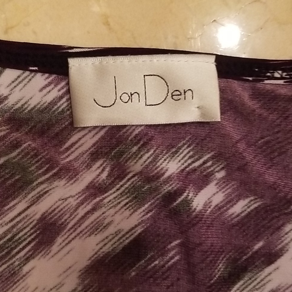Like New Jon Den Ruffle Blouse - Picture 2 of 5